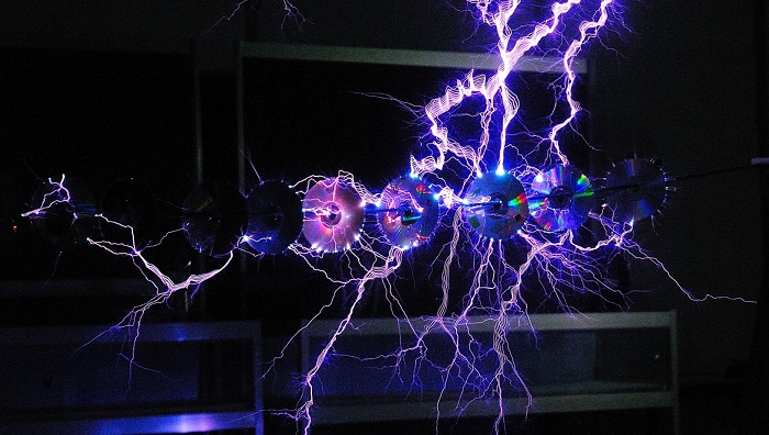Old CDs being zapped by Tesla coil